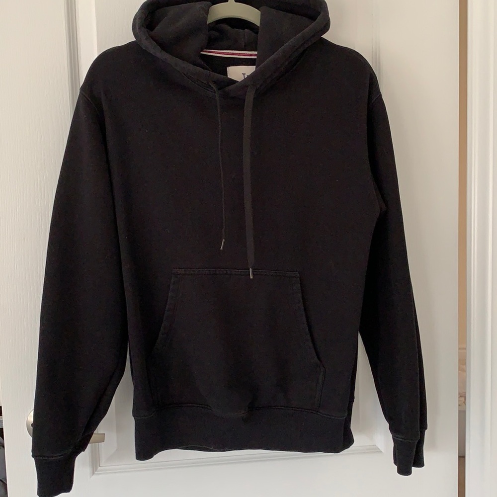 Black Aritzia Hoodie